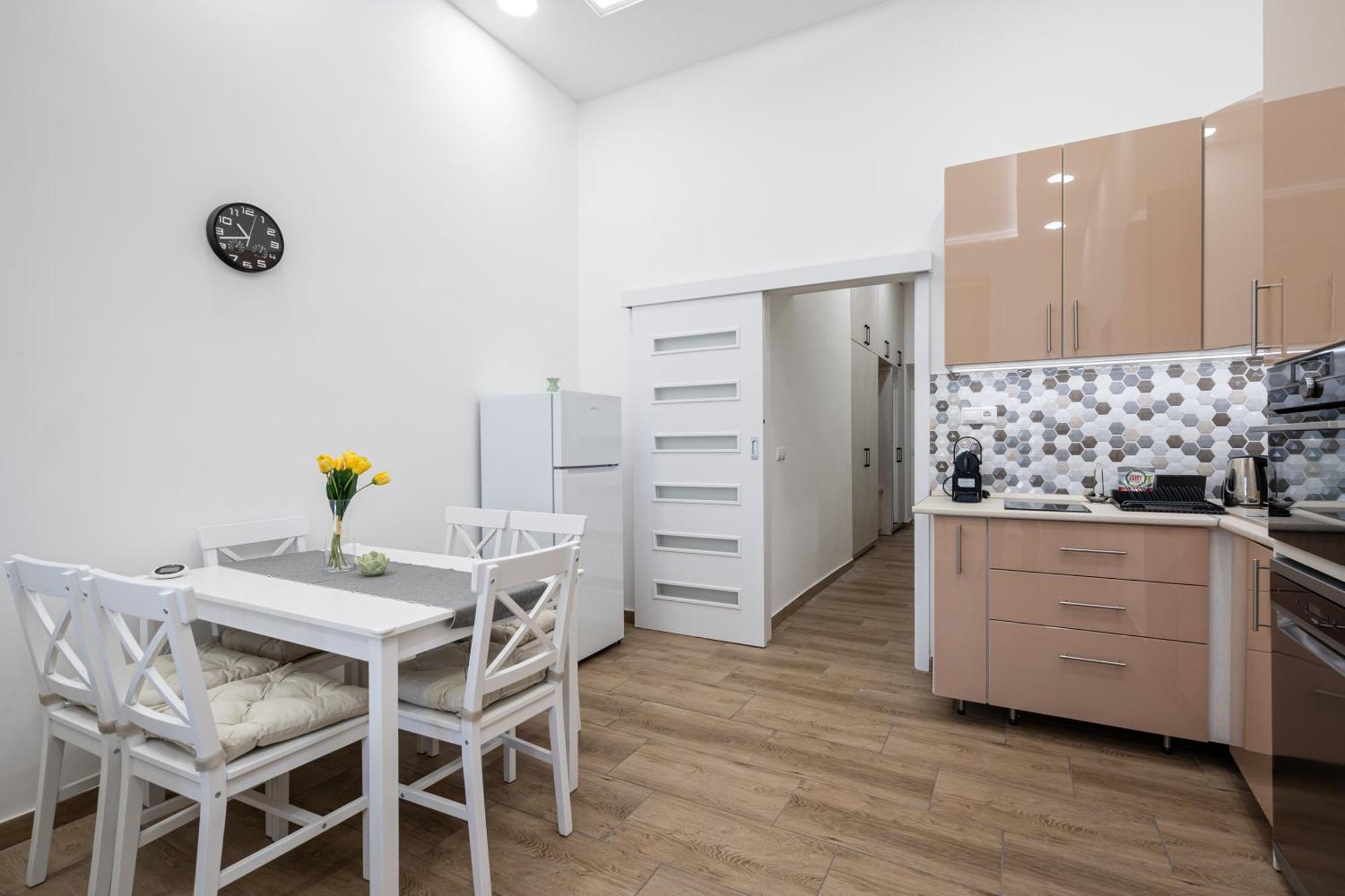 Andrassy Essence Apartment Budapest Kültér fotó